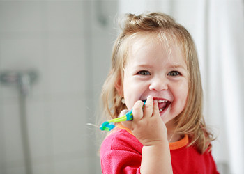 Rutina infalible para fomentar el hábito de cepillar los dientes en niños y niñas