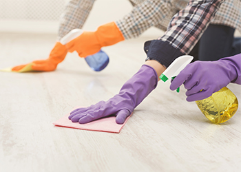 Técnicas para limpiar los diferentes tipos de pisos de tu hogar.